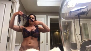 Kendra Lust - Putting my lingerie on for my new Naughty America scene..